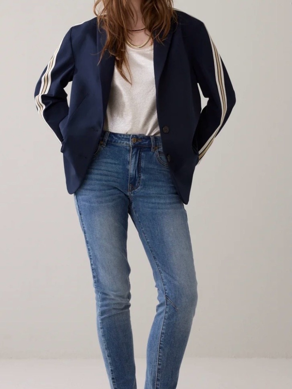 NWT Summum Blue Daze Mid-Blue Women's Tapered Jeans